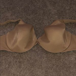 Brown VS Bra